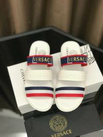 Picture of Versace Slippers _SKU846989792662031